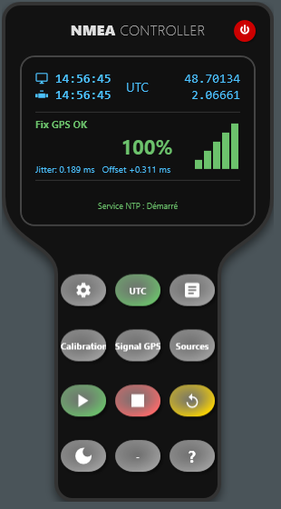 Capture d'écran de l'interface principale de l'application Time Reference NMEA, montrant des indicateurs de performance en temps réel tels que l'heure système, l'heure GPS, la position géographique, le statut du service NTP, et la santé du système. La fenêtre est organisée avec des graphiques et des boutons d'accès rapide en bas, dans un environnement de bureau. L'image transmet une impression de fonctionnalité et de précision.